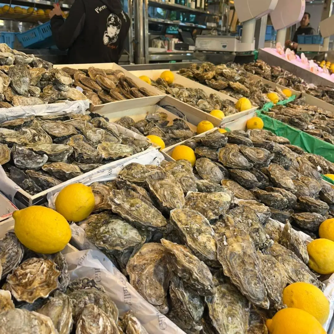 L'étal à huitres de Pierrot Coquillages.