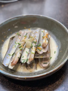 Les couteaux à l'ail et persil de Pierrot Coquillages.